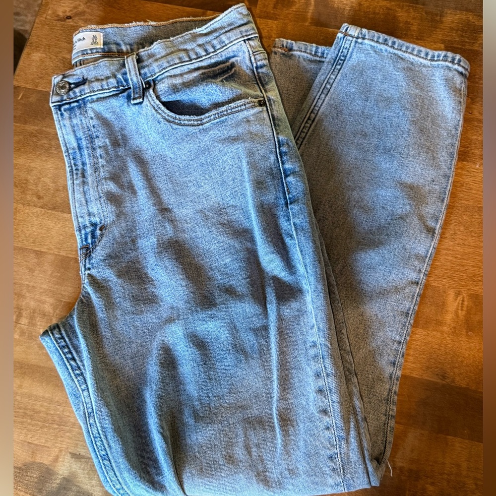 Abercrombie & Fitch Light Blue Relaxed Jeans